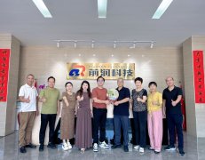 <strong>中国包装联合会专家团到访广东前</strong>